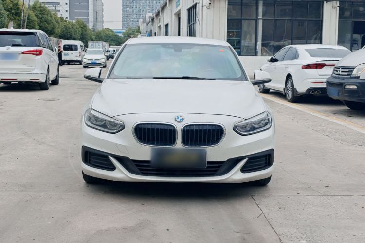 Used BMW 1 Series 2020 120i Fashion Model Exterior 2