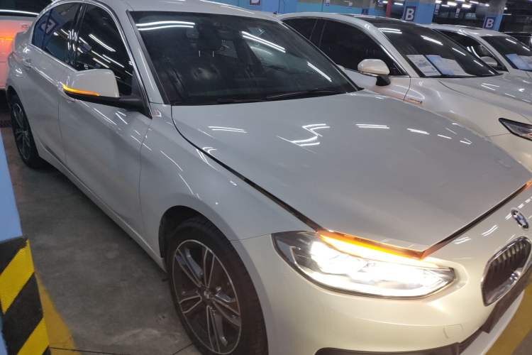 Used BMW 1 Series 2020 120i Fashion Model Exterior 2
