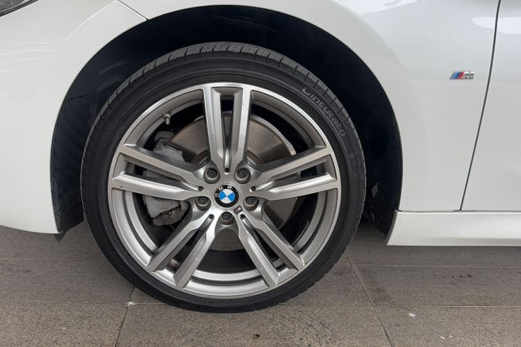 Used BMW 1 Series 2020 125i Leading Model M Sport Package Exterior 3