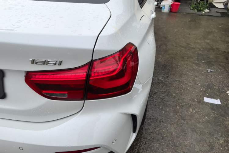 Used BMW 1 Series 2020 125i Leading Model M Sport Package Exterior 3