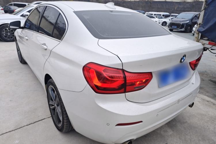 Used BMW 1 Series 2020 120i Fashion Model Exterior 3