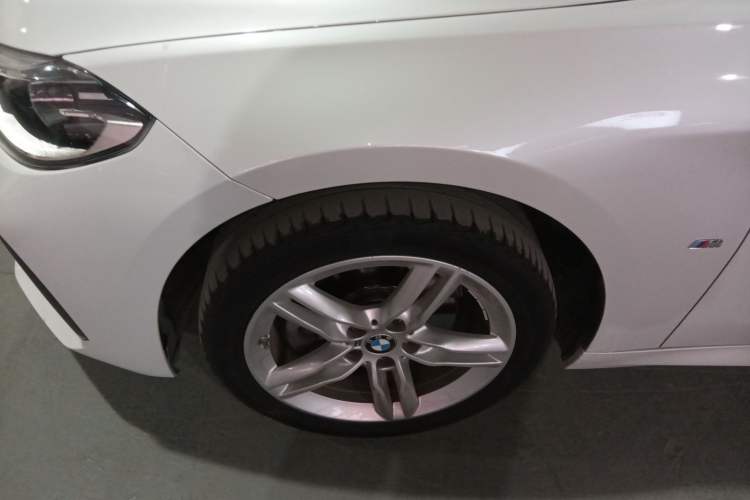 Used BMW 1 Series 2020 120i M Sport Package Exterior 4