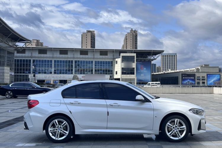 Used BMW 1 Series 2020 120i M Sport Package Exterior 4