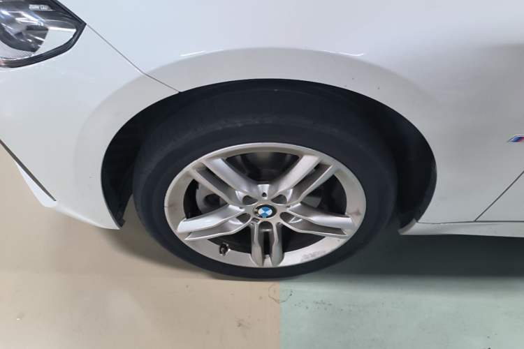 Used BMW 1 Series 2020 120i M Sport Package Exterior 4