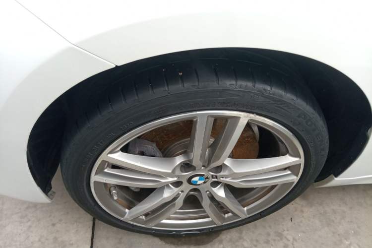 Used BMW 1 Series 2020 125i Leading Model M Sport Package Exterior 4