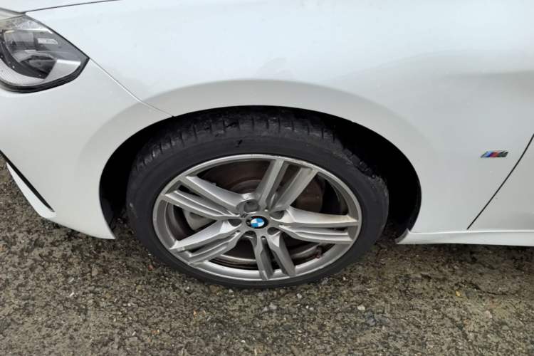 Used BMW 1 Series 2020 125i Leading Model M Sport Package Exterior 4
