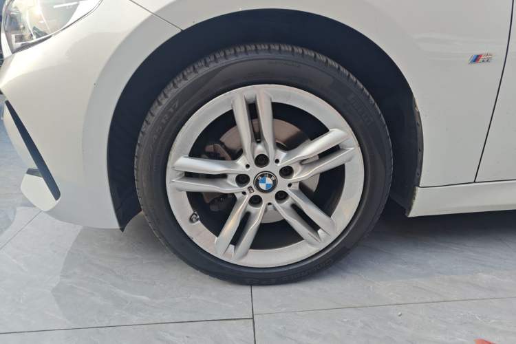 Used BMW 1 Series 2020 120i M Sport Package Exterior 4