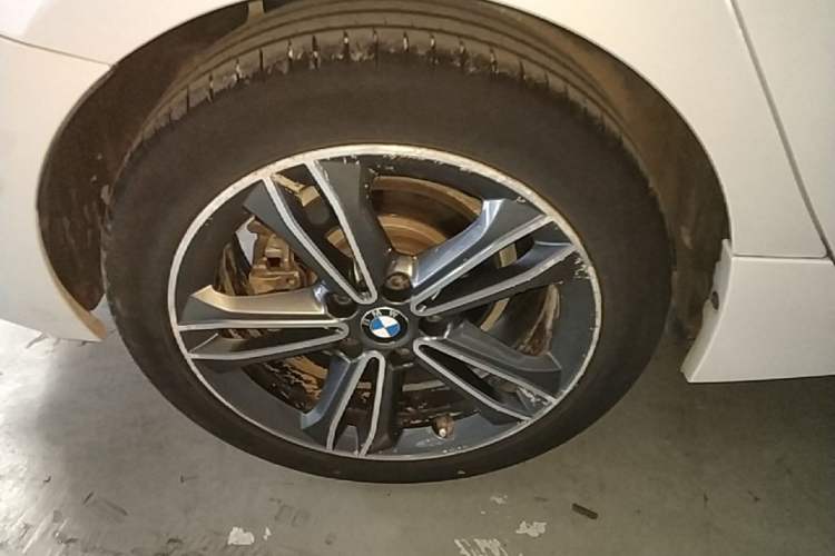 Used BMW 1 Series 2020 120i Fashion Model Exterior 5