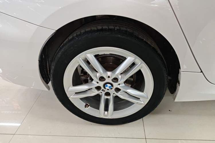 Used BMW 1 Series 2020 120i M Sport Package Exterior 5