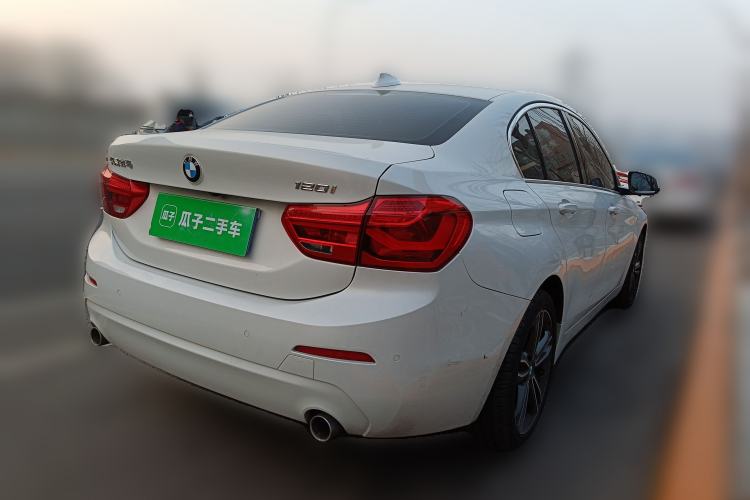 Used BMW 1 Series 2020 120i Fashion Model Exterior 5