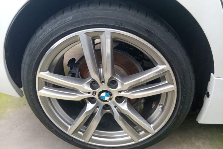 Used BMW 1 Series 2020 125i Leading Model M Sport Package Exterior 5