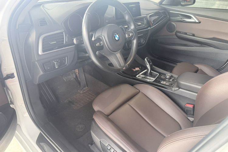 Used BMW 1 Series 2020 125i Leading Model M Sport Package Exterior 5