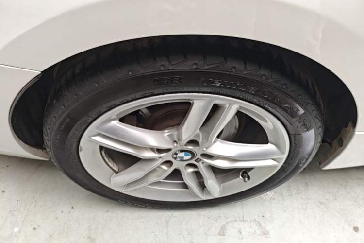 Used BMW 1 Series 2020 120i M Sport Package Exterior 5