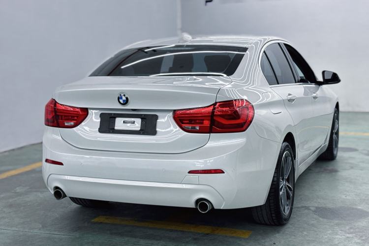 Used BMW 1 Series 2020 120i Fashion Model Exterior 6