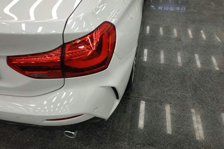 Used BMW 1 Series 2020 125i Leading Model M Sport Package Exterior 6