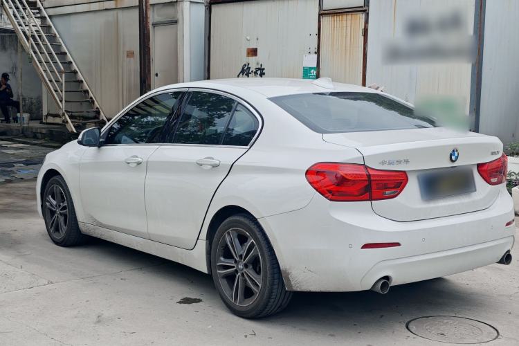Used BMW 1 Series 2020 120i Fashion Model Exterior 6