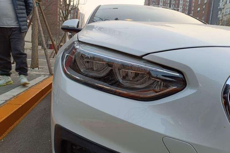 Used BMW 1 Series 2020 120i Fashion Model Exterior 6