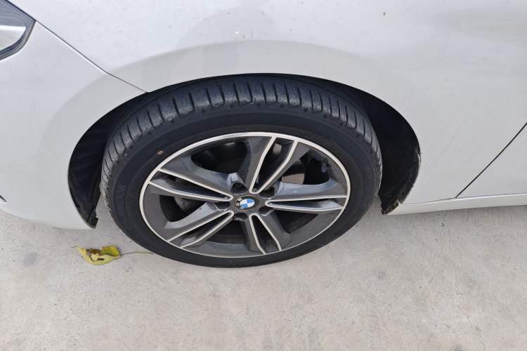 Used BMW 1 Series 2020 120i Fashion Model Exterior 7