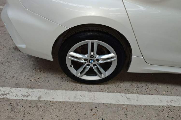 Used BMW 1 Series 2020 120i M Sport Package Exterior 8