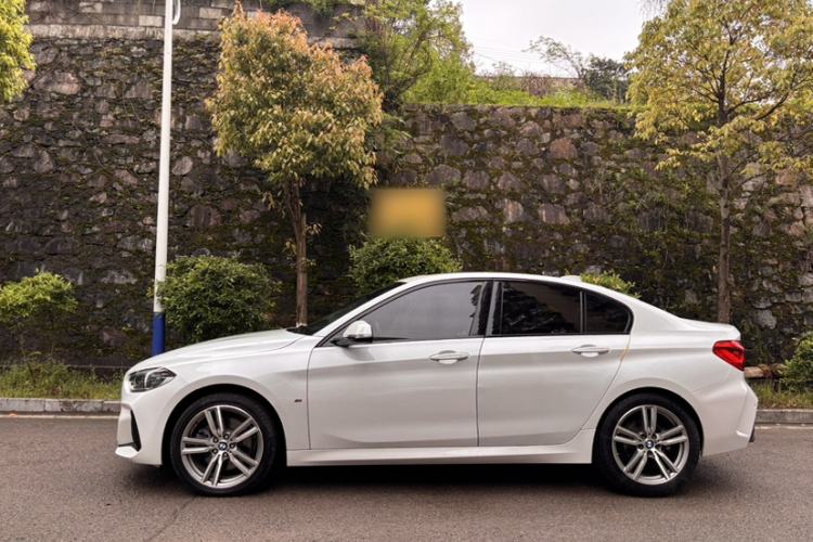 Used BMW 1 Series 2020 125i Leading Model M Sport Package Exterior 9