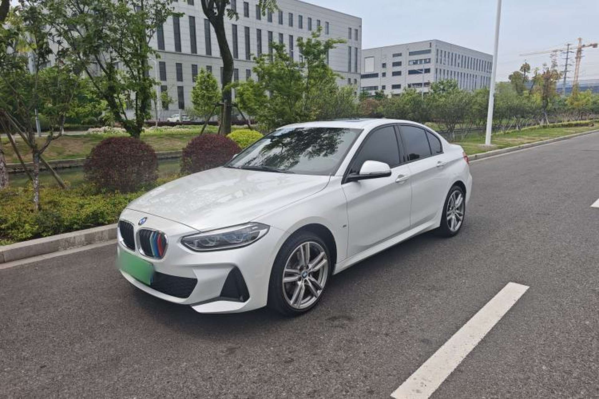 Used BMW 1 Series 2020 125i Leading Model M Sport Package Front Left 45 Deg