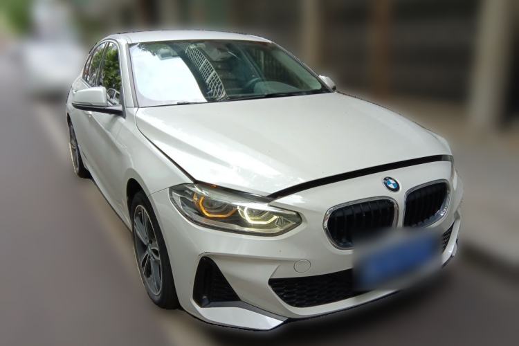 Used BMW 1 Series 2020 120i Fashion Model Front Right 45 Deg