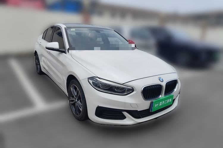 Used BMW 1 Series 2020 120i Fashion Model Front Right 45 Deg