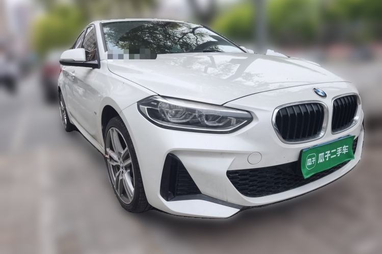 Used BMW 1 Series 2020 125i Leading Model M Sport Package Front Right 45 Deg