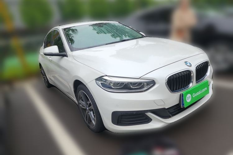 Used BMW 1 Series 2020 120i Fashion Model Front Right 45 Deg