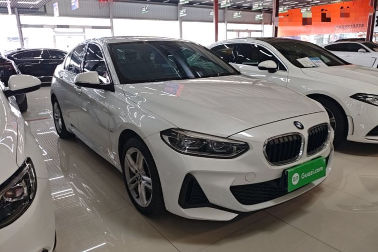 Used BMW 1 Series 2020 120i M Sport Package Front Right 45 Deg
