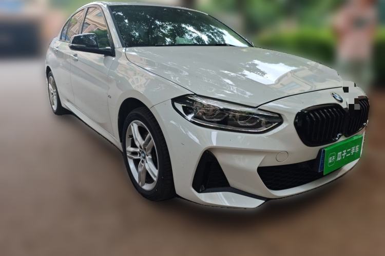 Used BMW 1 Series 2020 120i M Sport Package Front Right 45 Deg