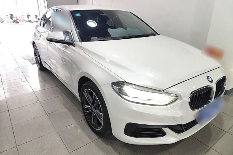 Used BMW 1 Series 2020 120i Fashion Model Front Right 45 Deg