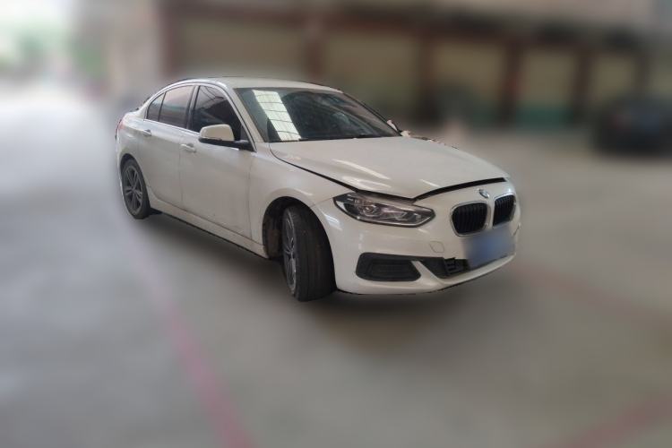 Used BMW 1 Series 2020 120i Fashion Model Front Right 45 Deg