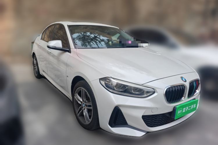 Used BMW 1 Series 2020 120i M Sport Package Front Right 45 Deg