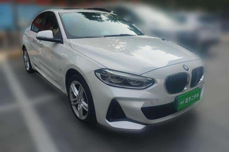Used BMW 1 Series 2020 120i M Sport Package Front Right 45 Deg