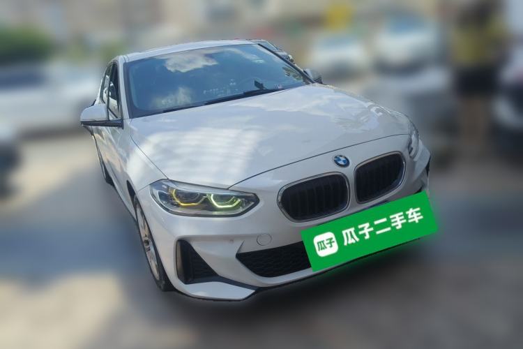 Used BMW 1 Series 2020 120i M Sport Package Front Right 45 Deg