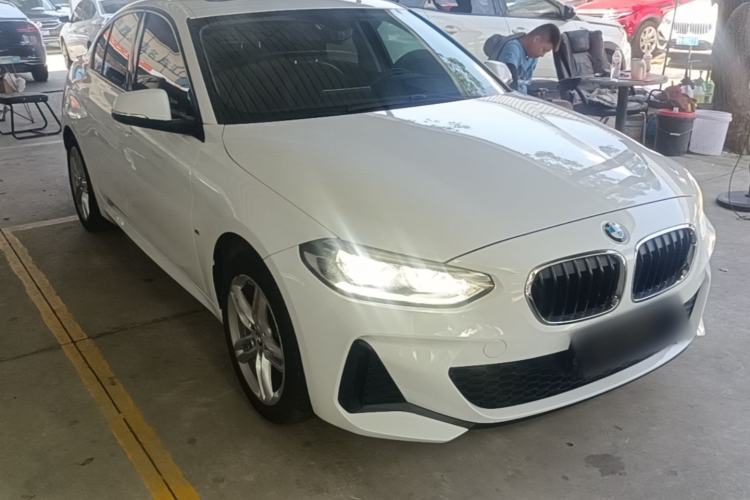 Used BMW 1 Series 2020 120i M Sport Package Front Right 45 Deg