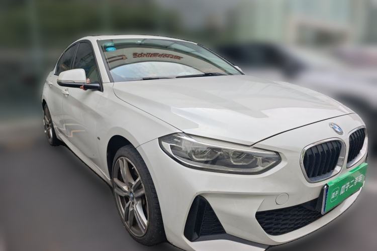Used BMW 1 Series 2020 125i Leading Model M Sport Package Front Right 45 Deg