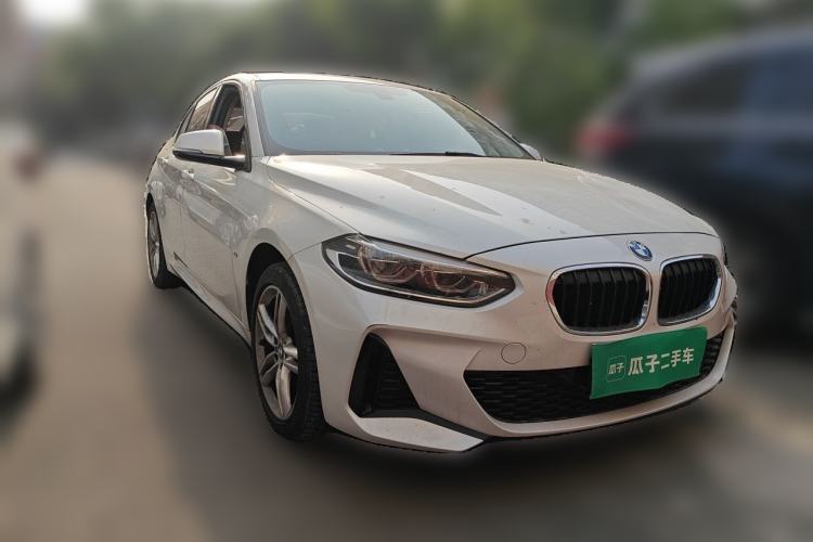 Used BMW 1 Series 2020 120i M Sport Package Front Right 45 Deg