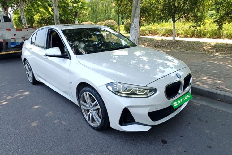 Used BMW 1 Series 2020 125i Leading Model M Sport Package Front Right 45 Deg
