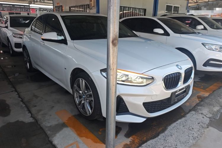 Used BMW 1 Series 2020 125i Leading Model M Sport Package Front Right 45 Deg