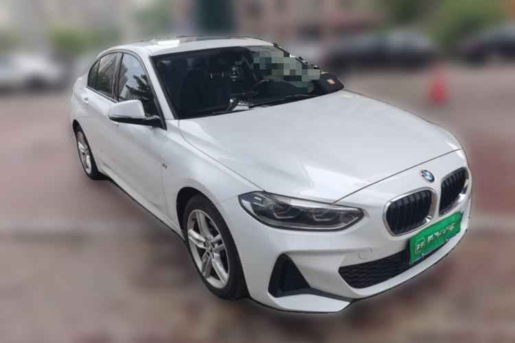 Used BMW 1 Series 2020 120i M Sport Package Front Right 45 Deg