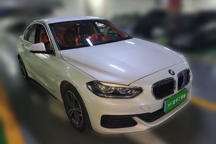 Used BMW 1 Series 2020 120i Fashion Model Front Right 45 Deg