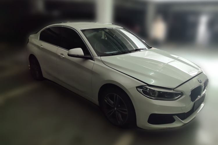 Used BMW 1 Series 2020 120i Fashion Model Front Right 45 Deg