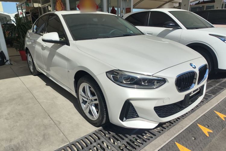Used BMW 1 Series 2020 120i M Sport Package Front Right 45 Deg