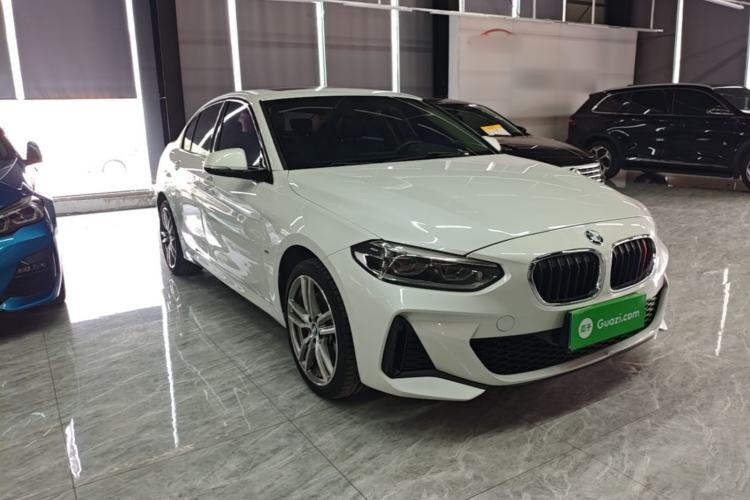 Used BMW 1 Series 2020 125i Leading Model M Sport Package Front Right 45 Deg