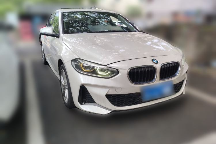 Used BMW 1 Series 2020 120i M Sport Package Front Right 45 Deg
