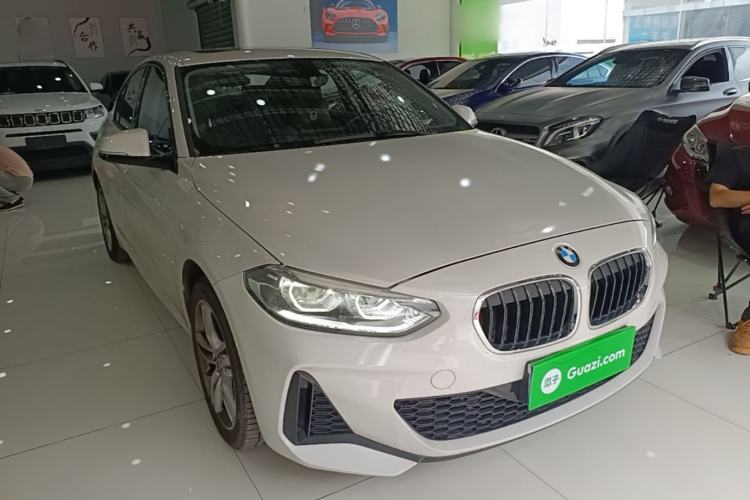 Used BMW 1 Series 2020 120i M Sport Package Front Right 45 Deg