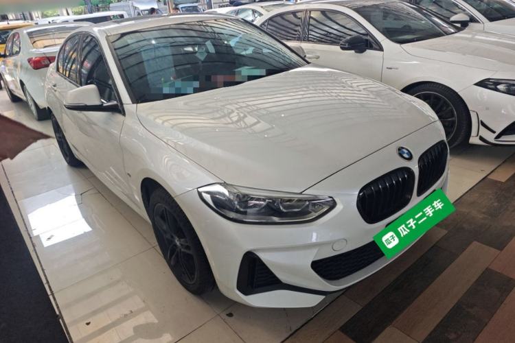 Used BMW 1 Series 2020 120i M Sport Package Front Right 45 Deg
