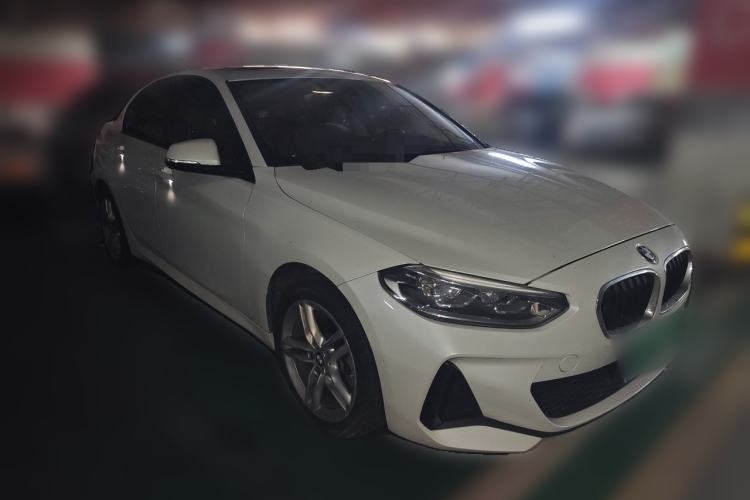 Used BMW 1 Series 2020 120i M Sport Package Front Right 45 Deg